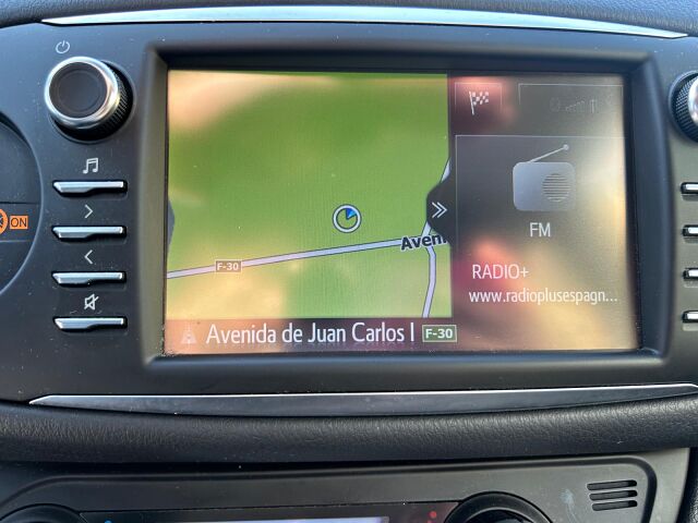 TOYOTA YARIS ADVANCE 1.5 HYBRID AUTO SPANISH LHD IN SPAIN 35000 MILES 2017